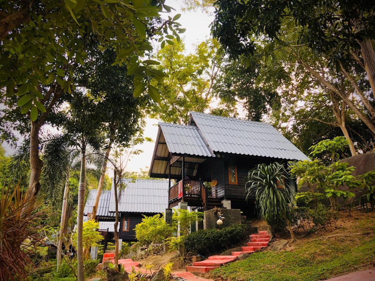 Thongtapan Resort Ban Chalok Lam Esterno foto