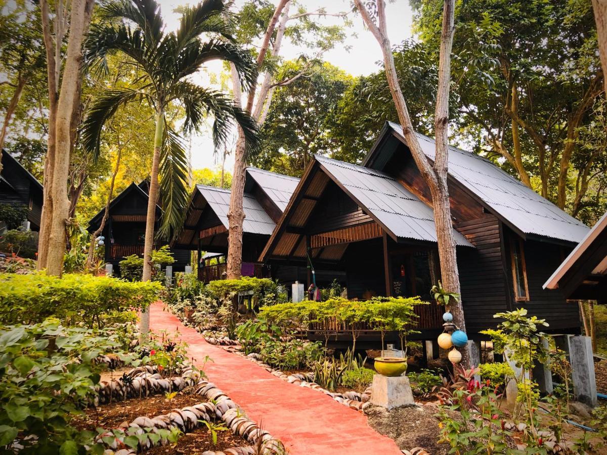 Thongtapan Resort Ban Chalok Lam Esterno foto